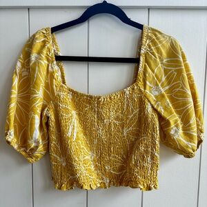 Target Universal thread puff sleeve top